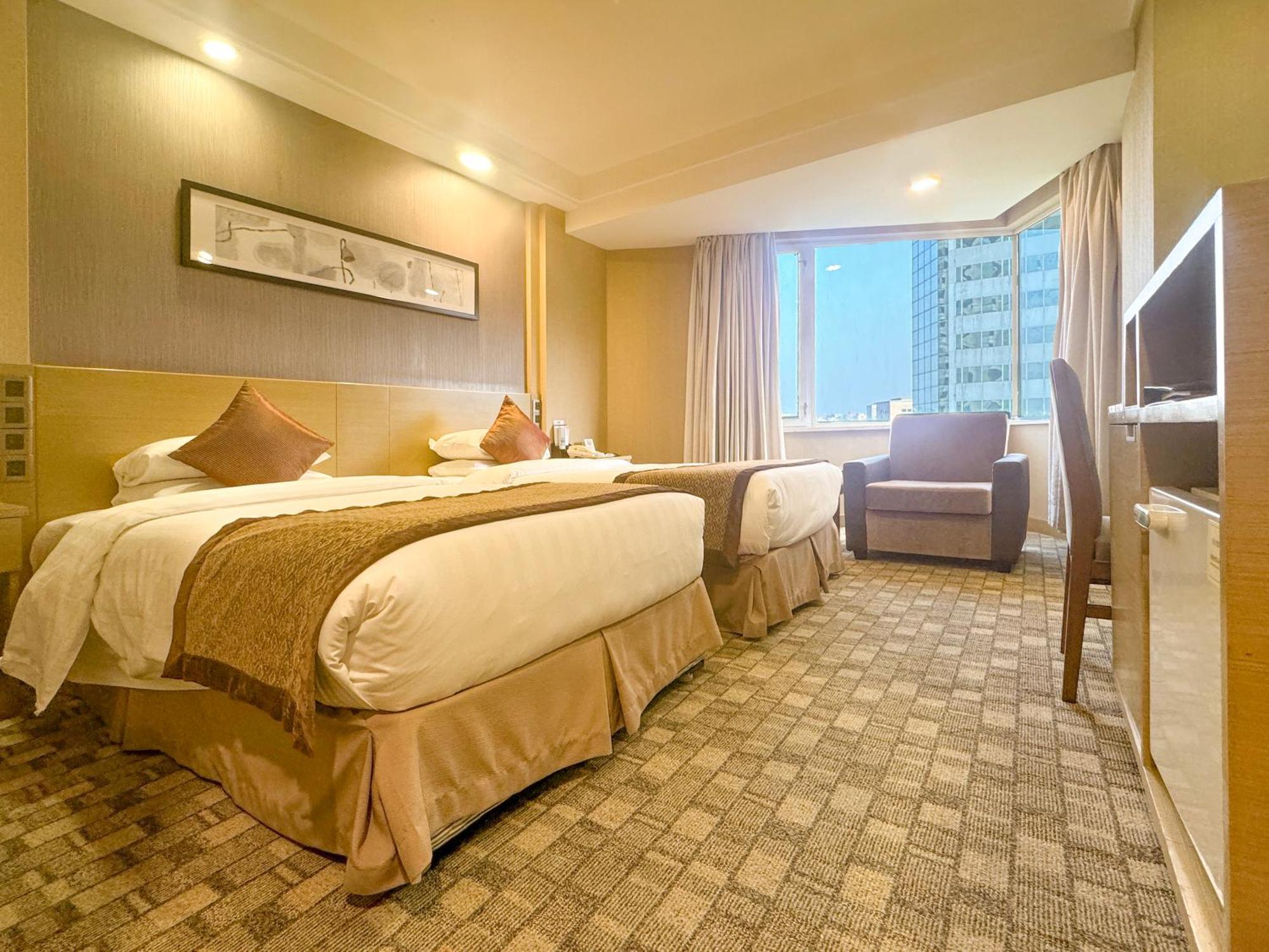 Beijing New Century Hotel Bagian luar foto