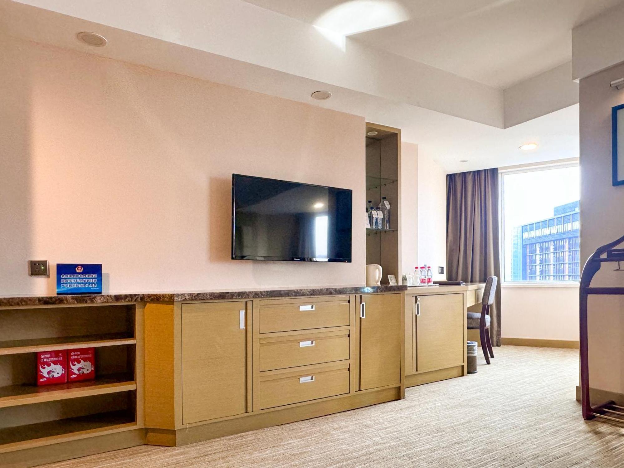 Beijing New Century Hotel Bagian luar foto