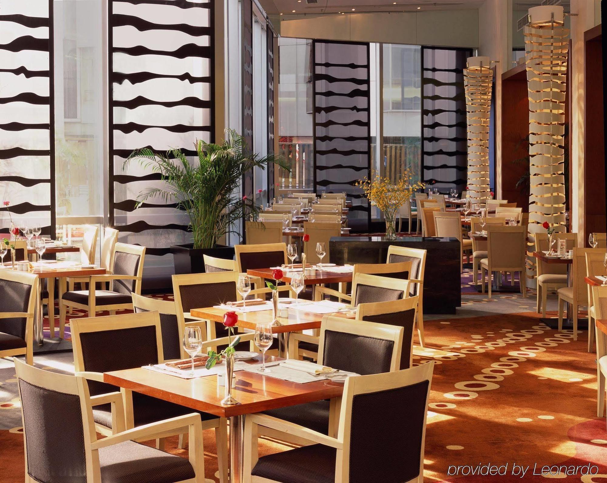 Beijing New Century Hotel Bagian luar foto