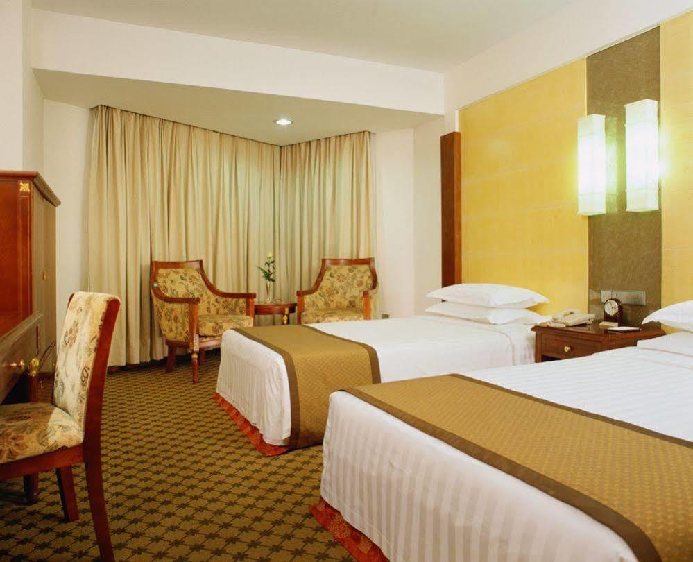 Beijing New Century Hotel Ruang foto